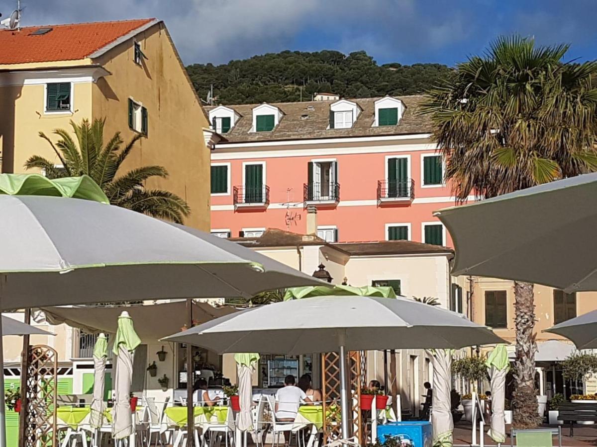 Hotel Splendid Mare Laigueglia Exterior photo